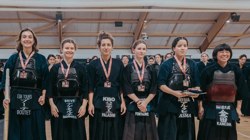Nena från Kibo Dojo medaljör på Women Aki Taikai i Paris